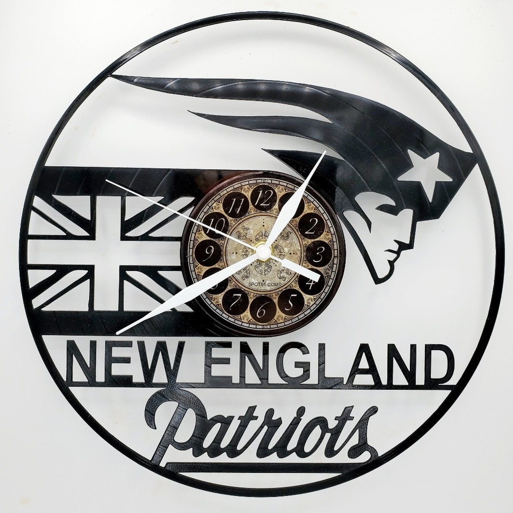 NEW ENGLAND PATRIOTS vinyl record clock